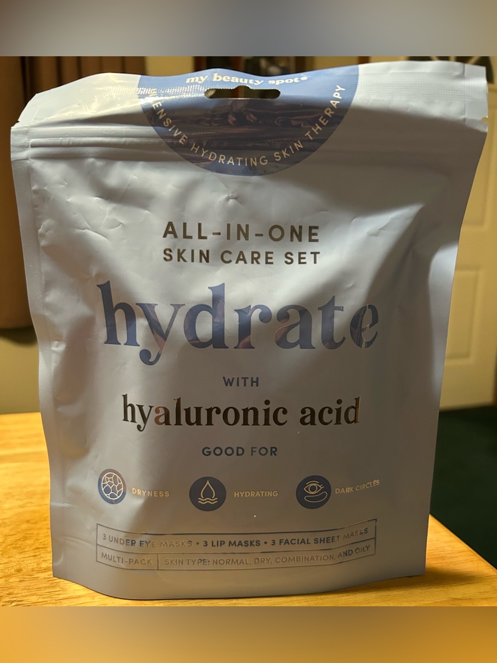 My Beauty Spot Hydrate All-In-One Skin Care Set with Hyaluronic Acid - Blue